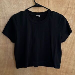 Wilfred free crop tee